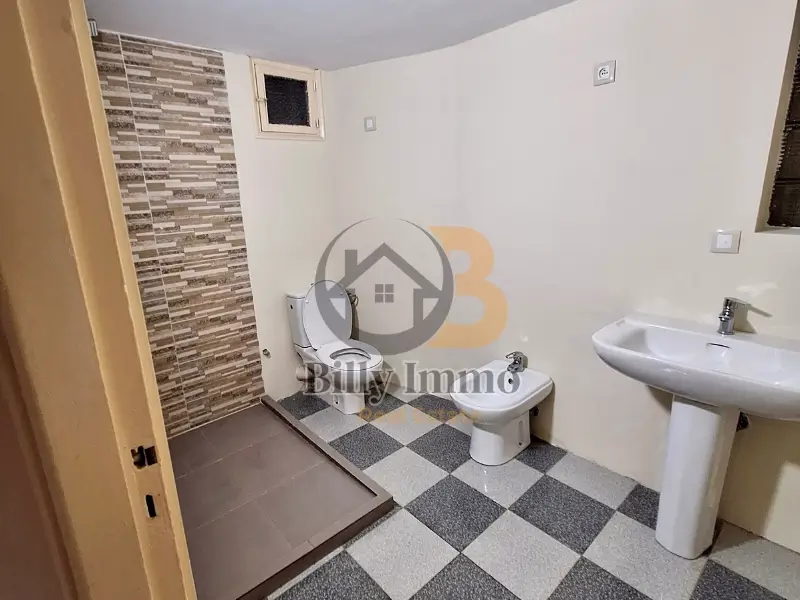 Appartement à louer Gauthier 150m Sale de bain 1