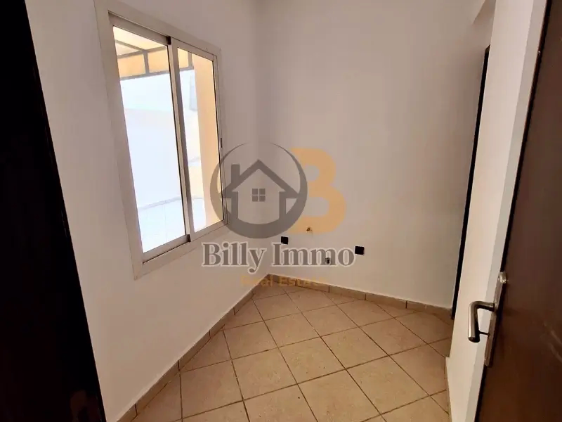Appartement à louer bd 2 mars 124m- Buanderie