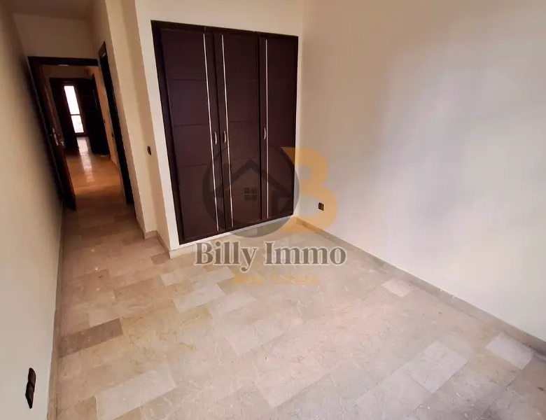 Appartement à louer bd 2 mars 124m- Chambre 1