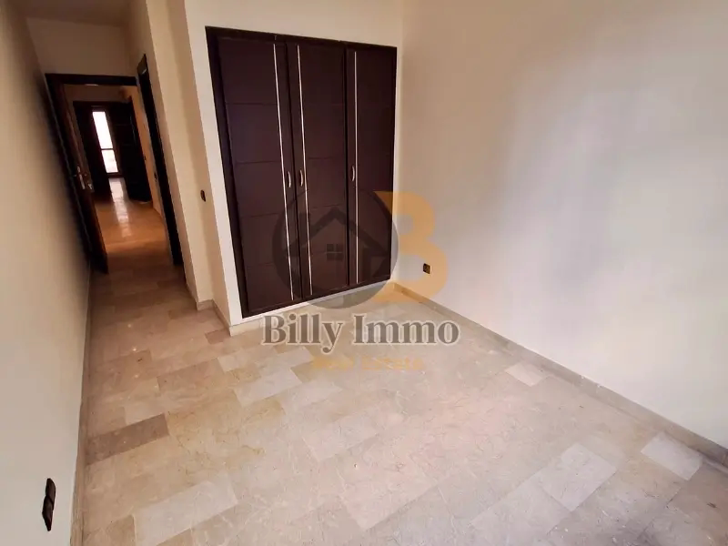 Appartement à louer bd 2 mars 124m- Chambre 1